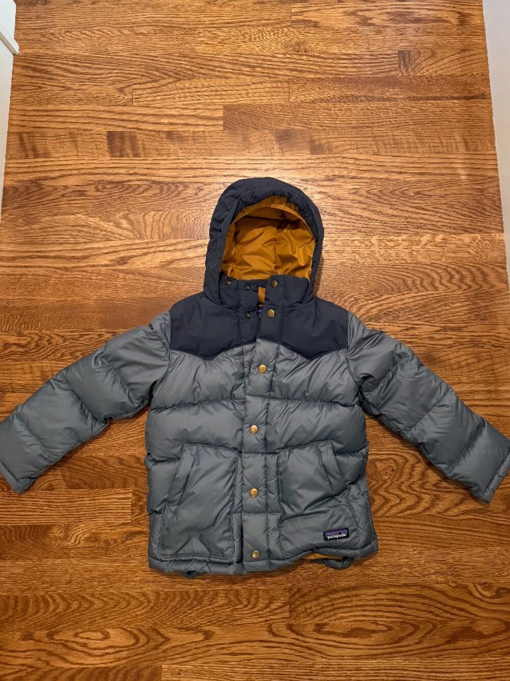Patagonia Boys’ Puffer Jacket – XS (5-6)